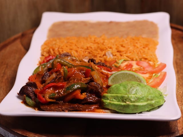 Bistec Ranchero Plate.