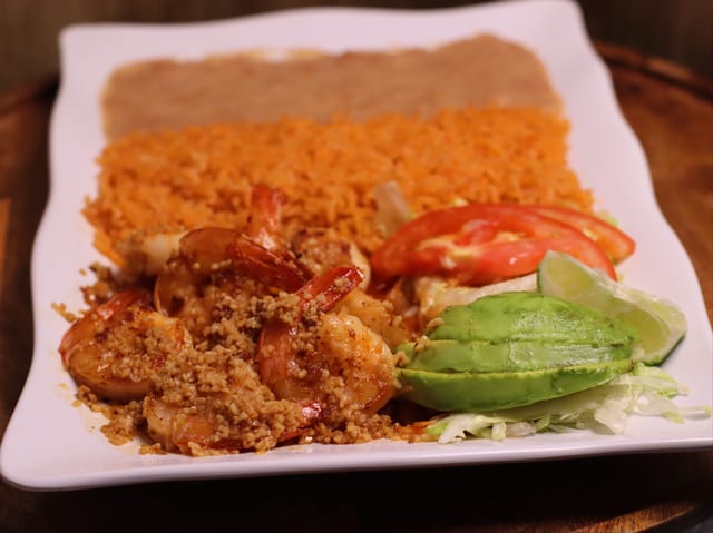 Camarones al Mojo de Ajo.