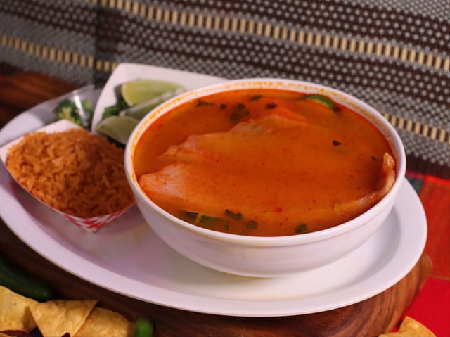 Caldo de Pescado.