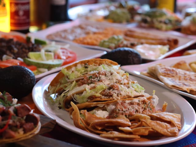 Tacos Dorados a la Carta.