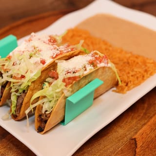 TACOS DORADOS PLATE